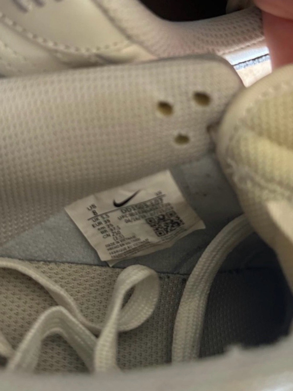 Nike Dunk Low “Light Bone” - Picture 9 of 11